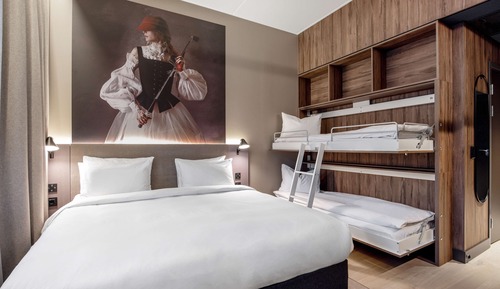 Chambre Familiale
