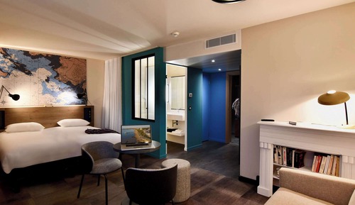 Suite, 1 lit double et 1 canapé-lit
