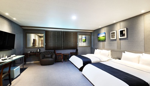 Chambre Premium avec lits jumeaux (Breakfast not provided on Monday)