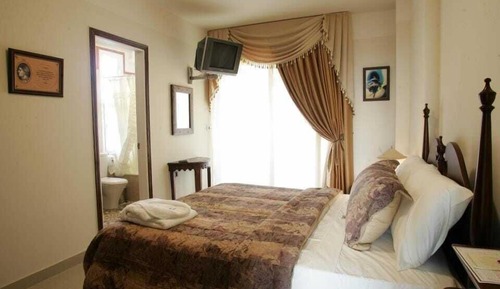 Chambre Confort Double ou avec lits jumeaux