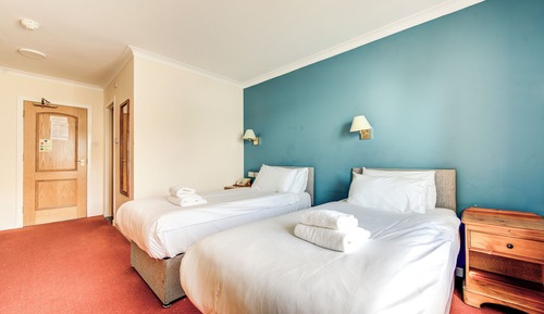Chambre Supérieure avec lits jumeaux