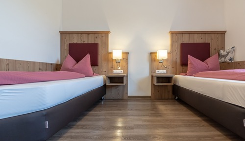 Chambre avec lits jumeaux