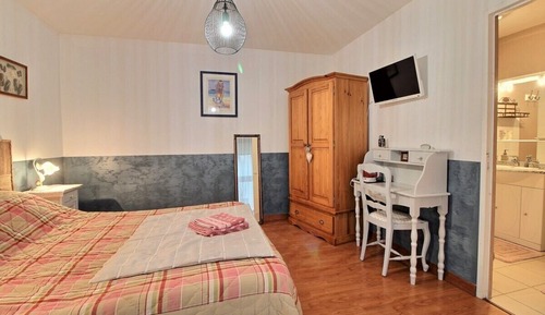 Chambre Double Standard (D'une rive à l'autre)