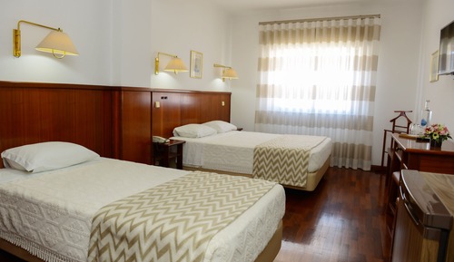 Chambre Triple, plusieurs lits, non-fumeurs