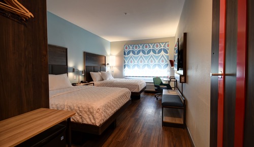 Chambre, 2 grands lits