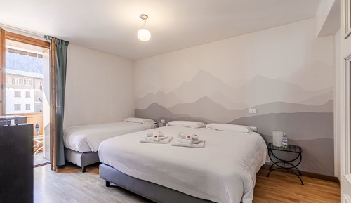 Chambre Double Confort, balcon, vue montagne