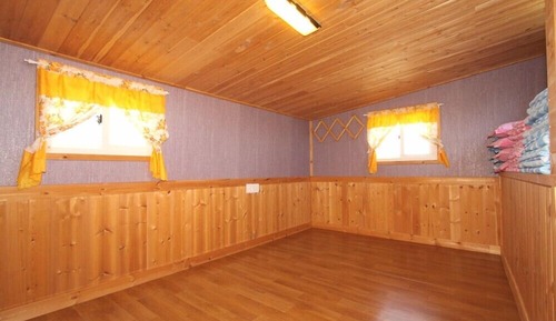 Chambre (Jangmi)
