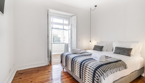 Chambre Supérieure Double ou avec lits jumeaux, vue piscine