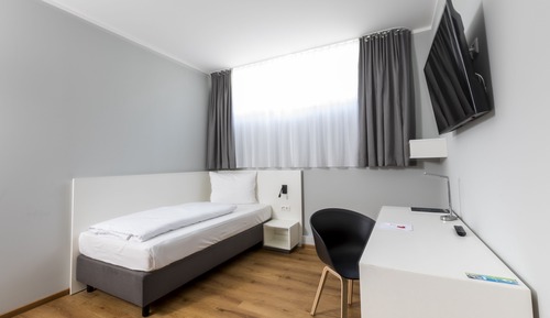 Chambre Simple, salle de bains commune