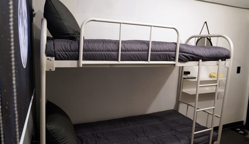 Chambre avec lits jumeaux