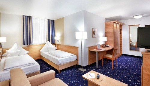 Chambre avec lits jumeaux