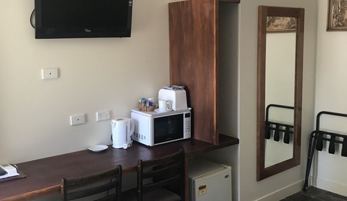 Chambre (Double bed and Single Bed)