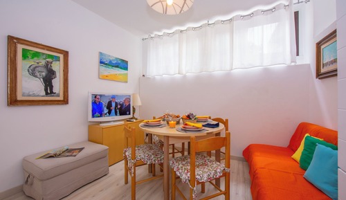 Appartement Familial, 2 chambres (Casa Angerin 1 - 100m from sea)
