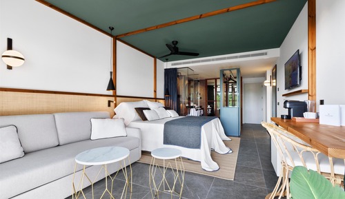Suite Junior, balcon, vue piscine