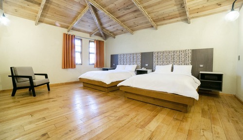 Chambre Supérieure, 2 lits doubles