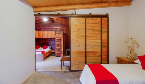 Chambre Standard (Three beds)