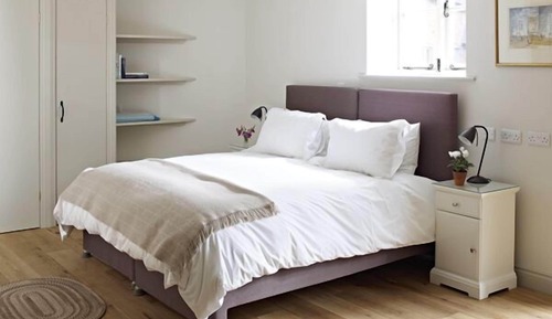 Studio Luxe, accessible aux personnes à mobilité réduite (The Stable accessible)