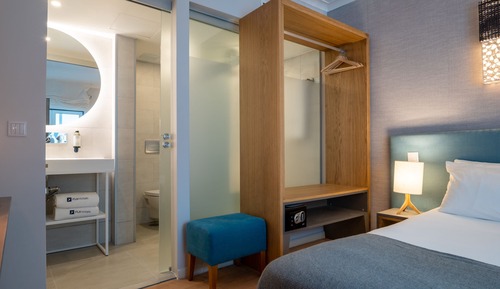 Chambre Double (Interior View)