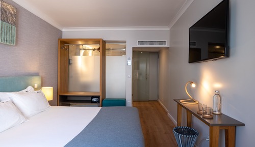 Chambre avec lits jumeaux