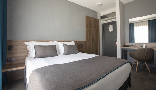 Chambre Double Confort, 1 très grand lit, non-fumeurs
