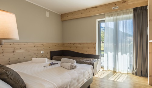 Suite Junior (Forest Essence)