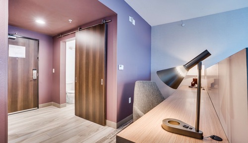 Chambre Deluxe, 1 très grand lit