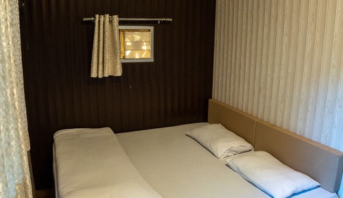 Chambre Double, 1 lit double