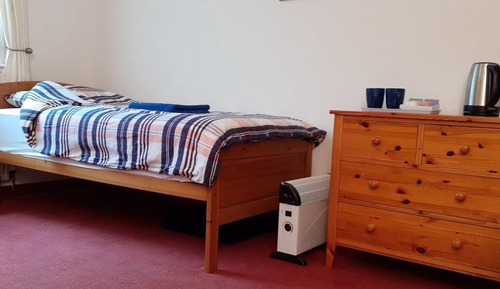 Chambre Triple, salle de bains privée