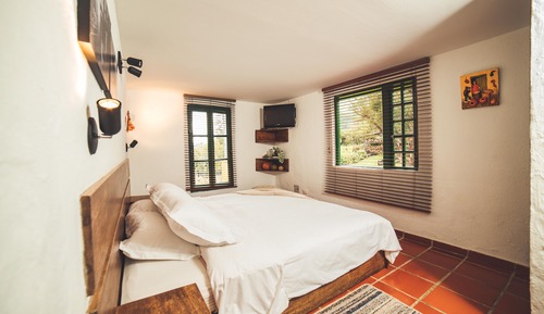 Chambre Double Confort, 1 lit double, non-fumeurs, vue montagne