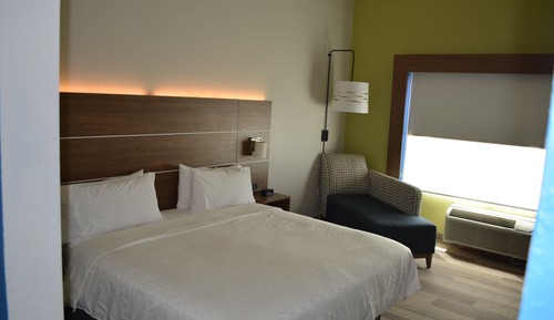 Chambre Standard, 1 très grand lit, accessible aux personnes à mobilité réduite (Hearing)