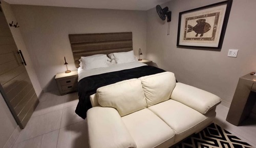 Studio Luxe