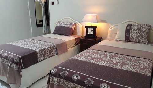 Chambre Familiale, 2 chambres, chambres communicantes, vue piscine