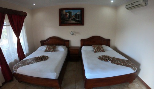Chambre Quadruple Standard