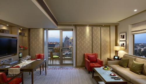 Suite Club, 1 chambre, vue piscine, dans la tour