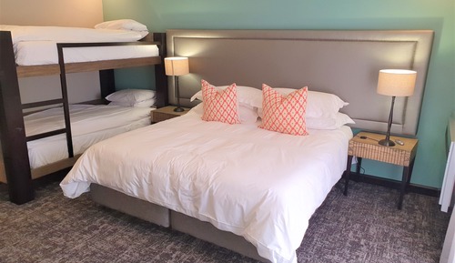 Chambre Supérieure Double ou avec lits jumeaux