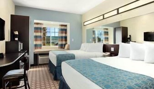 Chambre Standard, 2 grands lits