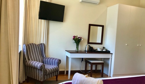 Chambre Luxe (Shower Only)