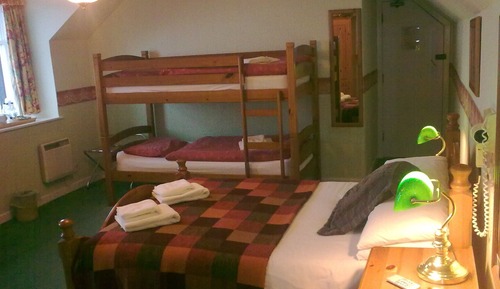 Chambre Familiale