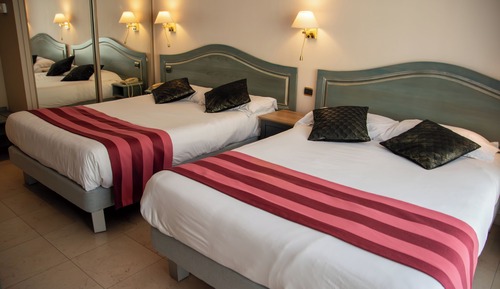 Chambre Familiale