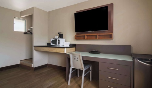 Chambre, 1 grand lit, non-fumeurs