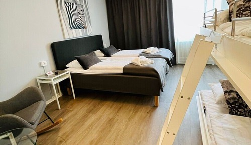 Chambre Familiale, 2 lits une place, non-fumeurs