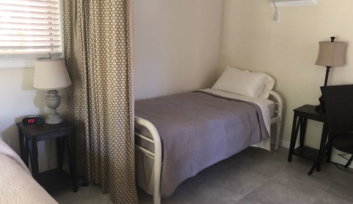 Studio Familial, 1 chambre, salle de bains privée, vue jardin (#4)