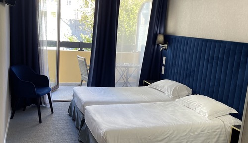 Chambre Deluxe avec lits jumeaux, balcon