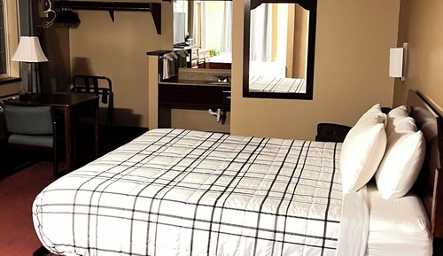 Suite, 1 très grand lit