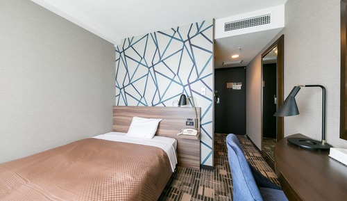 Chambre Double, non-fumeurs (for 2 Guests Only)