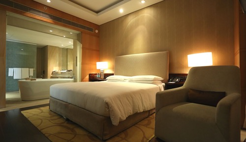 Suite Studio (Diplomat)