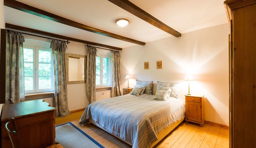 Appartement, 2 chambres, cuisine, rez-de-chaussée (Stuckwohnung)
