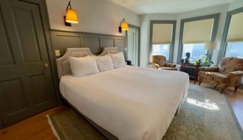 Chambre, salle de bains privée
