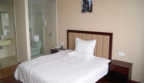 Chambre Affaires, 1 très grand lit