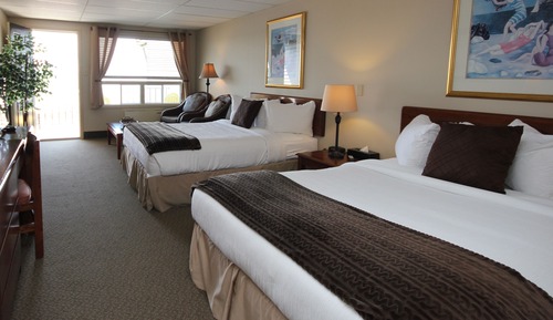 Chambre Standard, 2 grands lits, sur l'eau